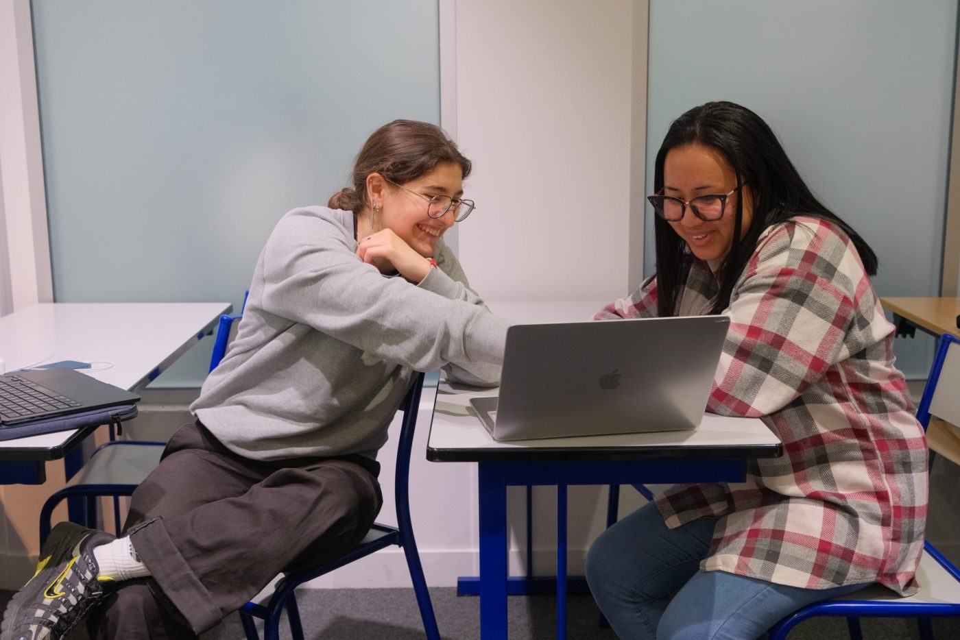 étudiants école de commerce internationale